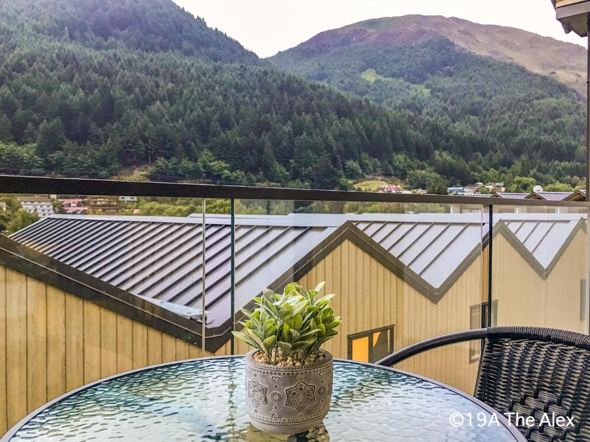 Modern 2-Bedroom Apartment 7-Mins Walk To Queenstown Exteriér fotografie