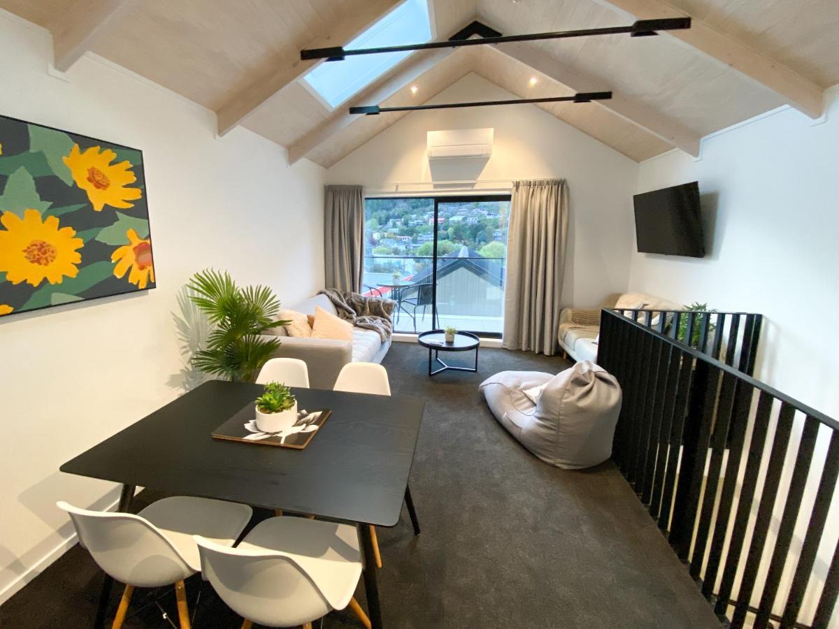 Modern 2-Bedroom Apartment 7-Mins Walk To Queenstown Exteriér fotografie