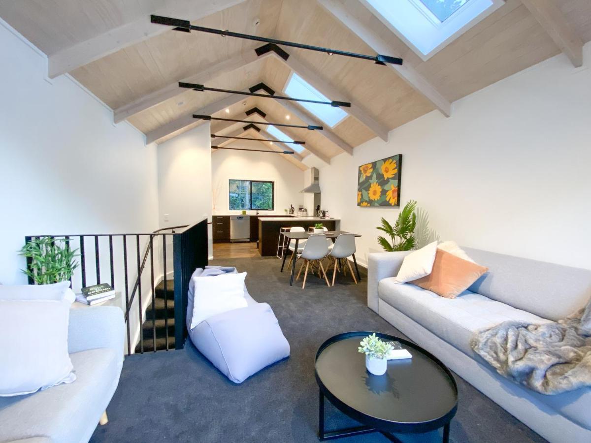 Modern 2-Bedroom Apartment 7-Mins Walk To Queenstown Exteriér fotografie