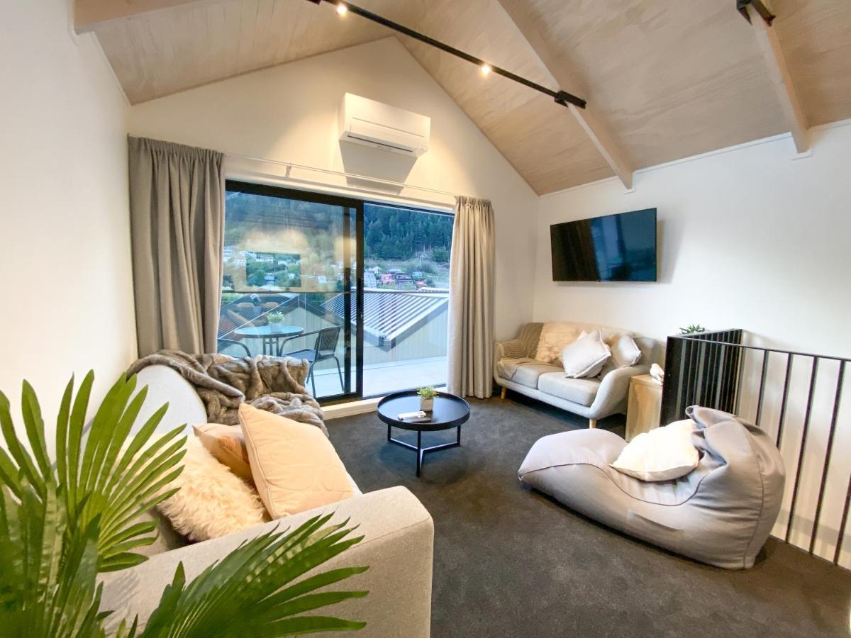Modern 2-Bedroom Apartment 7-Mins Walk To Queenstown Exteriér fotografie
